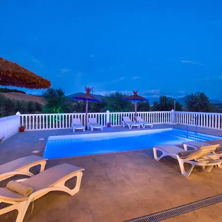 Rancho Nicolas Villa *